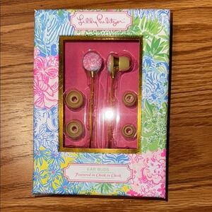Lilly Pulitzer ear buds in cheek to cheek pattern new with tags